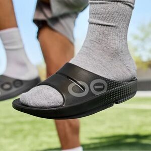 OOFOS Black Slide Sandals with White Logo size 8 EUR‎ 39